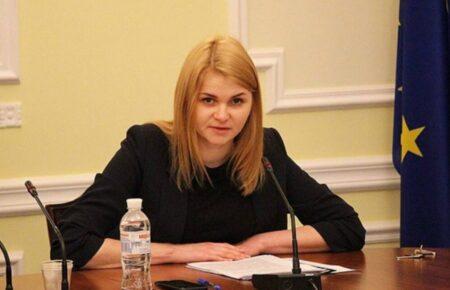 Рада позбавила мандата скандальну депутатку від «Слуги народу» Анну Колісник