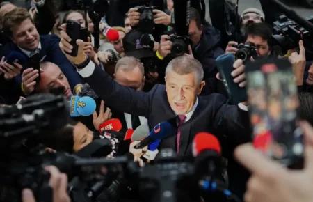 «Хто б що не казав — Бабіш не є проросійським політиком» — кандидат наук з державного управління