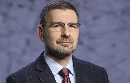 Телеведучий Вадим Карп’як мобілізується до 8 корпусу ДШВ