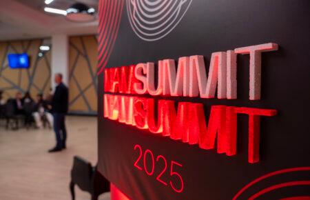 Чи може штучний інтелект стати надійним помічником редакції: досвід Громадського радіо на NAM Summit 2025