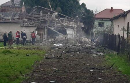 Медики не підтверджують інформацію про п’ятого загиблого в Лапаївці, повідомляють про пораненого у важкому стані