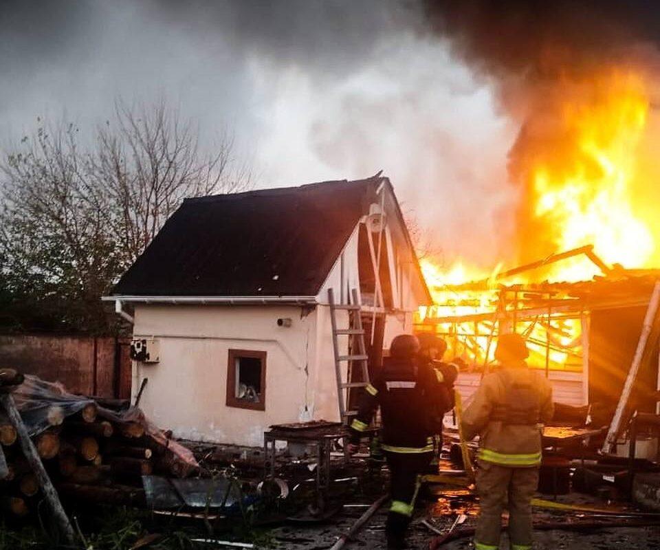 Зеленський: Цієї ночі від російської масованої атаки загинули 6 людей