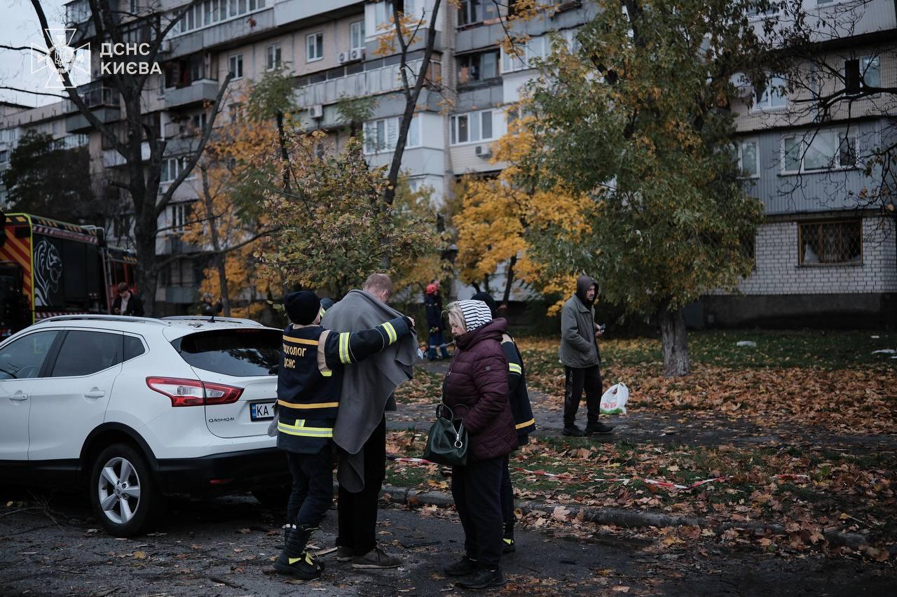 Зеленський: Лише за тиждень Росія застосувала проти України майже 1200 ударних дронів, понад 50 ракет та 1360 КАБів