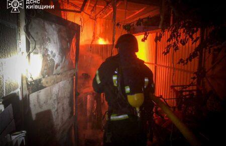 Чоловік з двома дітьми загинув у пожежі на Київщині