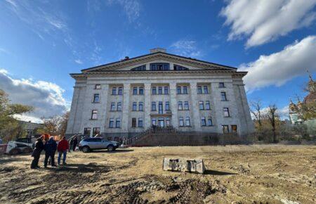 Окупанти готуються до відкриття драмтеатру в Маріуполі — міськрада