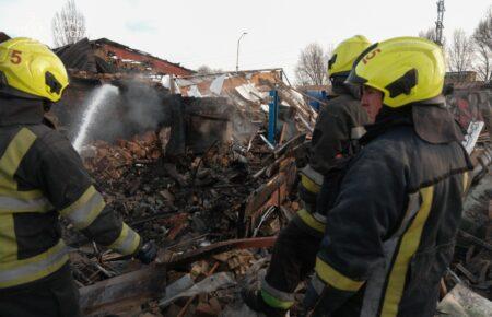 У Києві завершили аварійно-рятувальні роботи після російського обстрілу