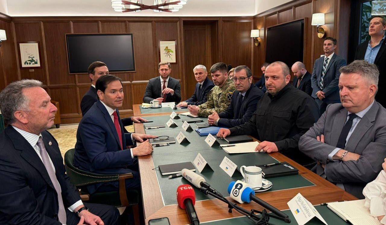 «У США вже розпочалася зустріч української делегації з американською стороною щодо кроків для досягнення достойного миру» — Умєров