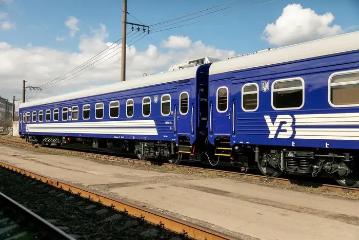 «УЗ-3000»: Держава виділяє суттєву підтримку Укрзалізниці, тому УЗ має запропонувати програму для людей — прем'єрміністерка
