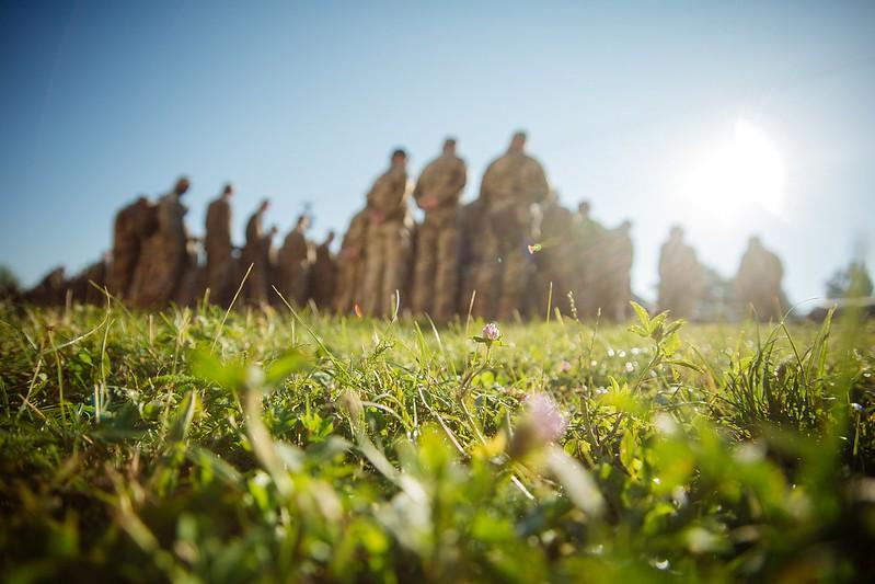 Чи визначать терміни служби нові контракти для військових: пояснює юрист