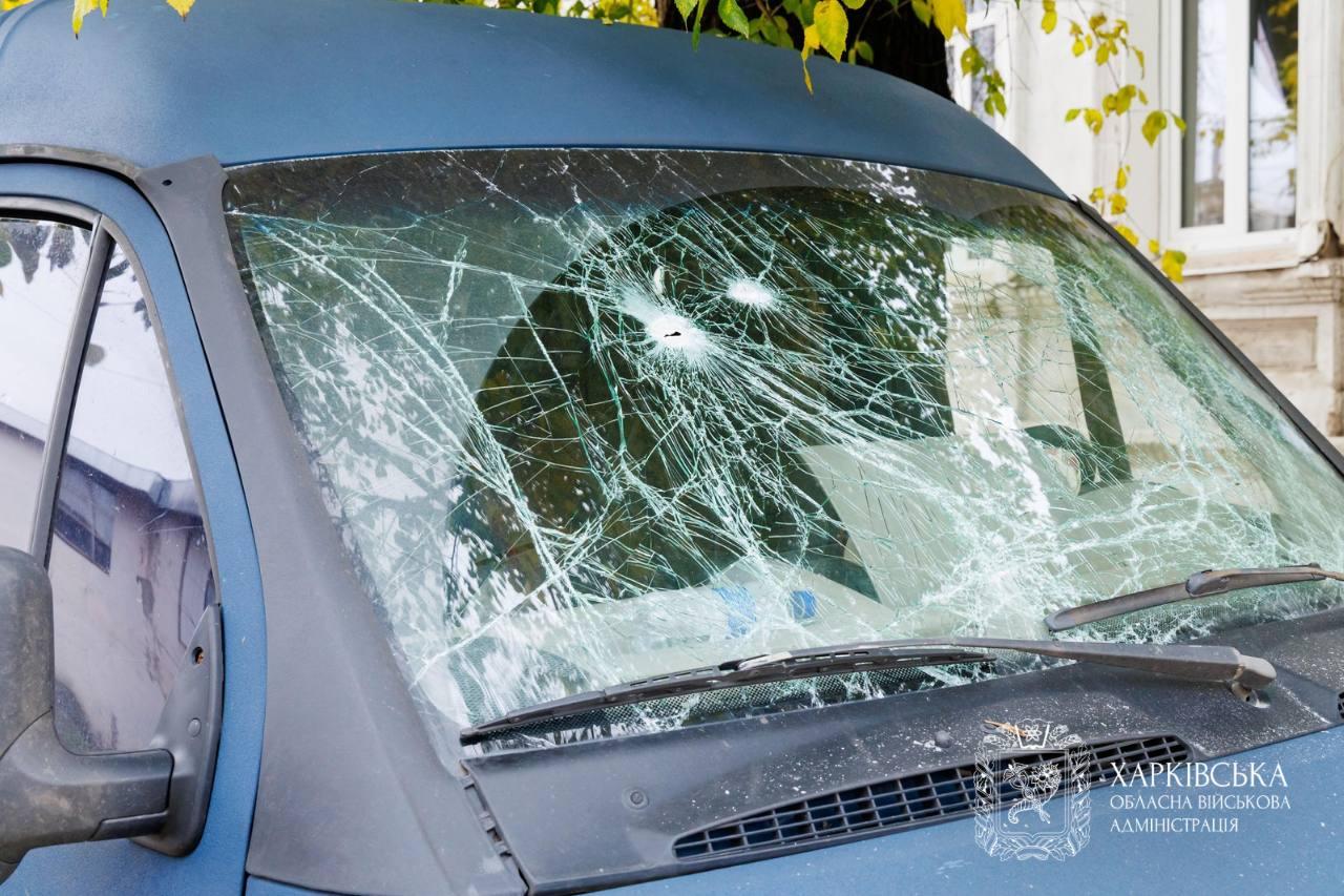 Росія вдарила дронами по центру Харкова, пошкоджене підприємство та будинки (ФОТО)