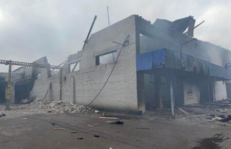 Росіяни повністю знищили склад з продукцією виробника популярних снеків у Павлограді