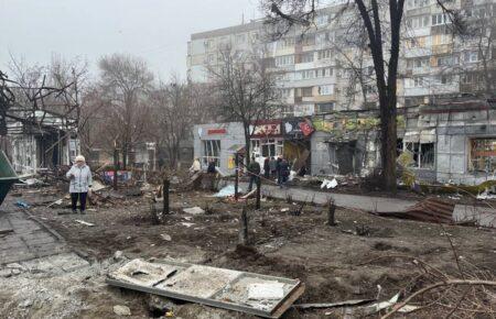 «Деякі будинки латають вже втретє», — журналістка про наслідки удару по Запоріжжю