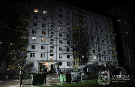 Вигоріли близько 30 автомобілів, частину з них неможливо ідентифікувати, пошкоджено тролейбуси — журналістка про нічну атаку на Харків