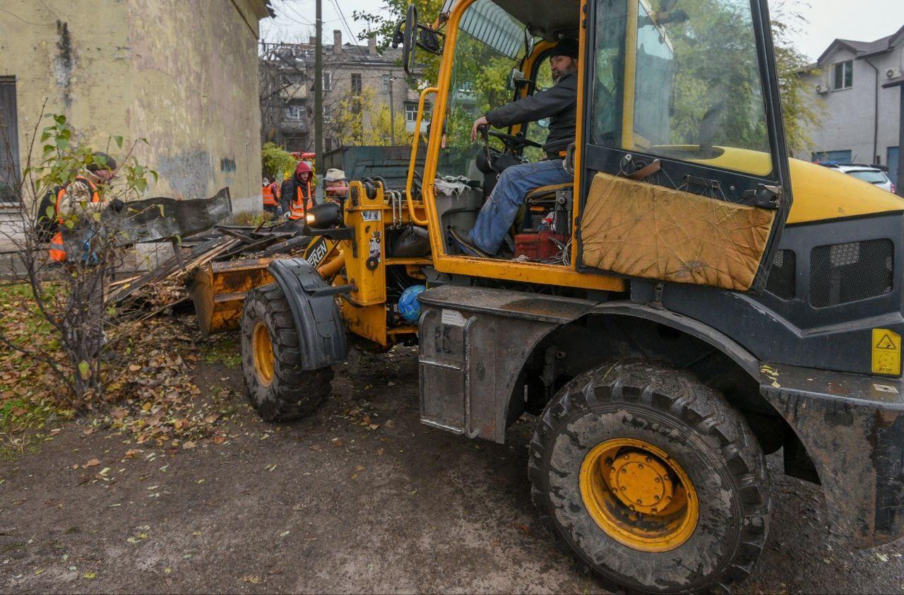 В частині Дніпропетровщини зникло світло після удару росіян по Павлограду