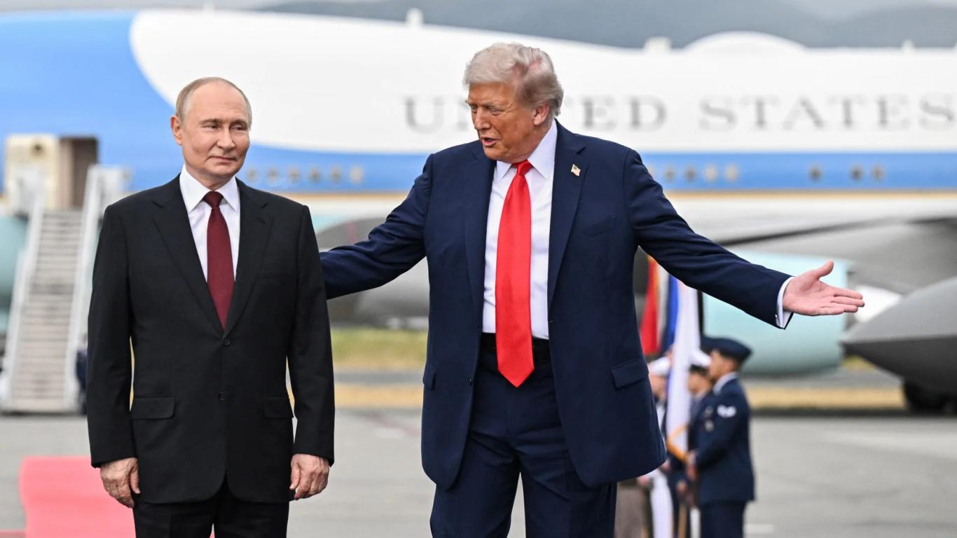 Росіяни вміють майстерно впливати на позицію Трампа і змінювати її — політолог