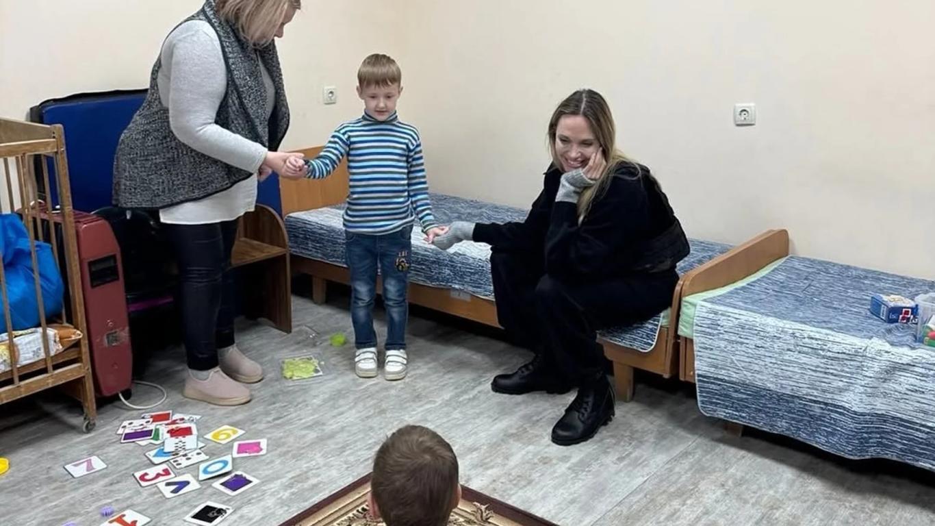 Анджеліна Джолі розповіла про свою поїздку до Миколаєва й Херсона