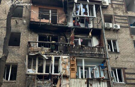 Найбільше пошкоджено п’ять багатоповерхівок та університетський гуртожиток, — наслідки атаки росіян на Запоріжжя