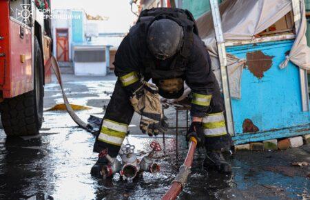 Росіяни обстріляли ринок у центрі Херсона, загинув чоловік (ФОТО, ВІДЕО)