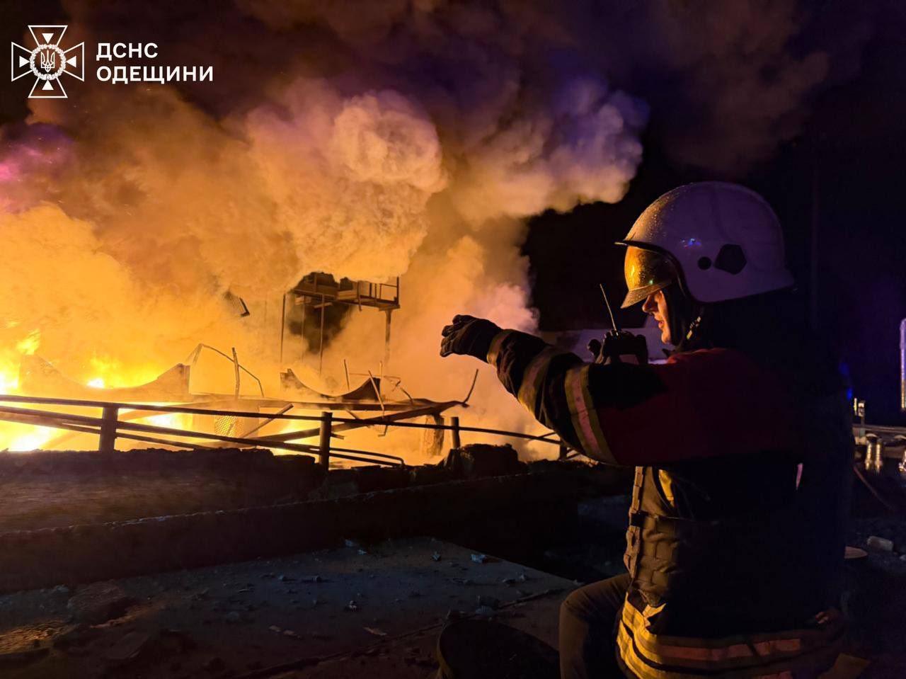 Окупанти влучили в об'єкт інфраструктури на Одещині