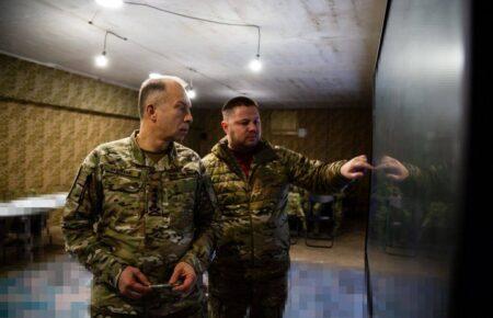 «Противник намагається посилити тиск, перекидає сюди додаткові резерви»: Сирський про ситуацію Покровському напрямку