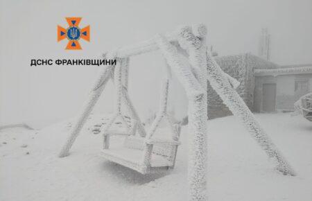 На горі Піп Іван температура повітря опустилася до -13°
