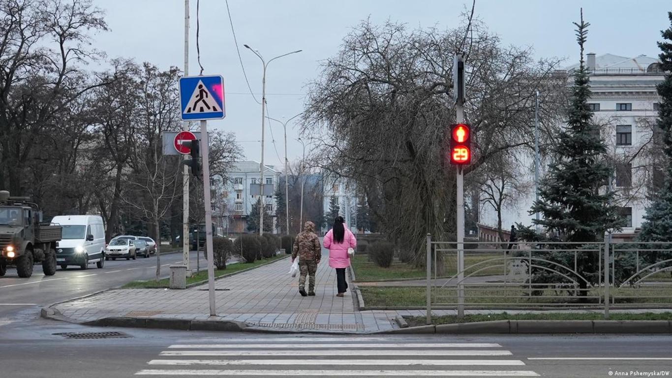 «Люди бояться, щоб не було як у дев’яності», — журналіст про настрої щодо  вільної економічної зони на Донбасі