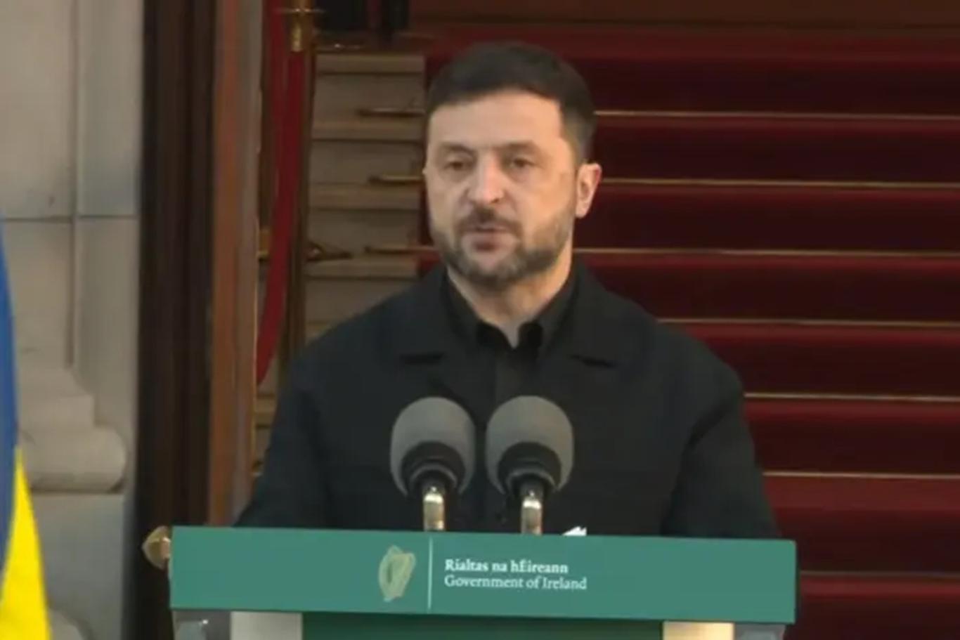 Оновлений мирний план має 20 пунктів, робота триває, — Зеленський