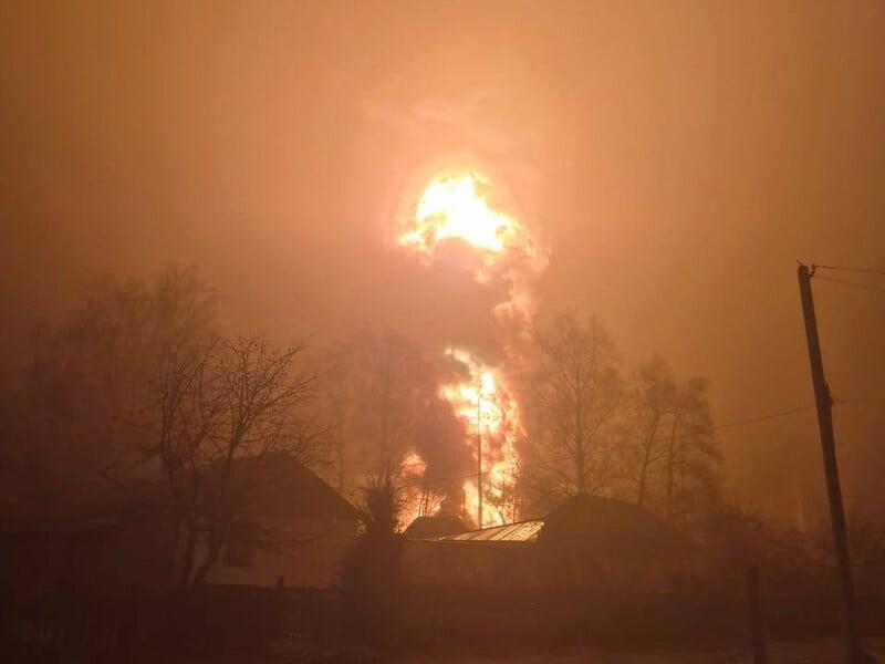 У Росії заявили про атаку понад 100 дронів та влучання у нафтобази в Тамбовській і Воронезькій областях