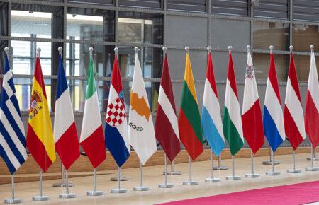 Посли країн ЄС підтримали безстрокове замороження російських активів