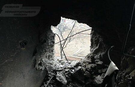 Найбільше постраждали три багатоповерхівки, там вже не буде газу, води й тепла, — журналіст про останній обстріл Краматорська