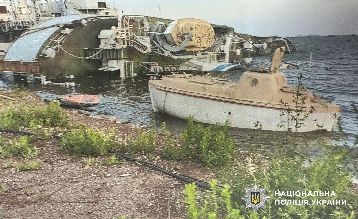 Поліція викрила схему продажу списаних військових кораблів, підозру оголосили службовцю Міноборони та ще 2 фігурантам