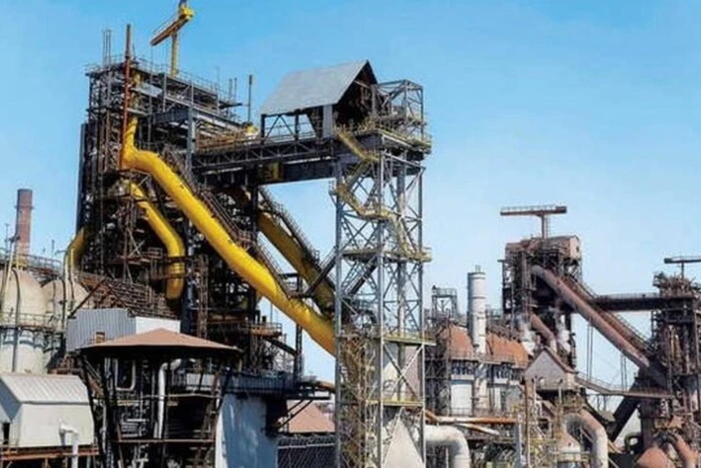 «Запоріжсталь» аварійно зупинила роботу через знеструмлення внаслідок російського обстрілу