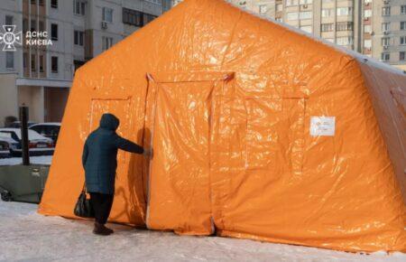 У Києві без тепла досі залишаються майже 2000 багатоповерхівок