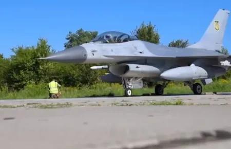 Міноборони США уклало контракт на обслуговування F-16, зокрема тих, що передали Україні