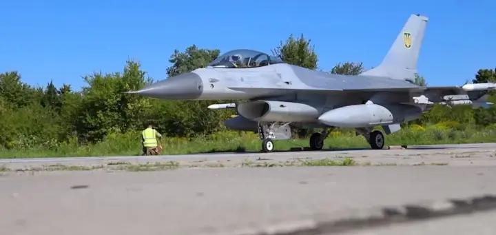 Міноборони США уклало контракт на обслуговування F-16, зокрема тих, що передали Україні