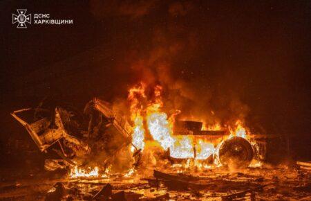 РФ вдарила по території поштового терміналу у передмісті Харкова: загинули 4 людини