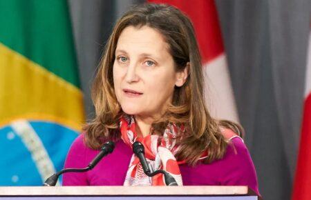 Христя Фріланд складе мандат в парламенті Канади заради неоплачуваної роботи в Україні
