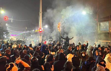 Чи вплинуть протести в Ірані на можливість Росії воювати проти України — пояснює сходознавець В’ячеслав Ліхачов