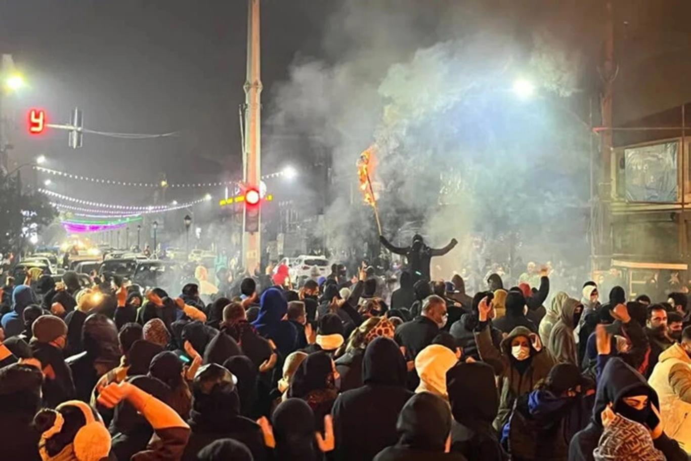 Чи вплинуть протести в Ірані на можливість Росії воювати проти України — пояснює сходознавець В’ячеслав Ліхачов