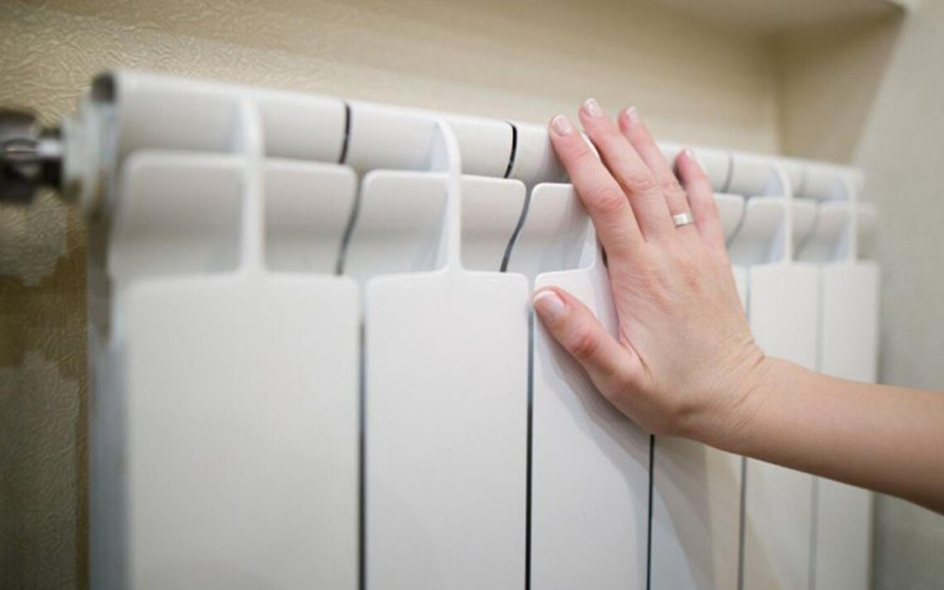 Ще 613 київських багатоповерхівок досі перебувають без тепла