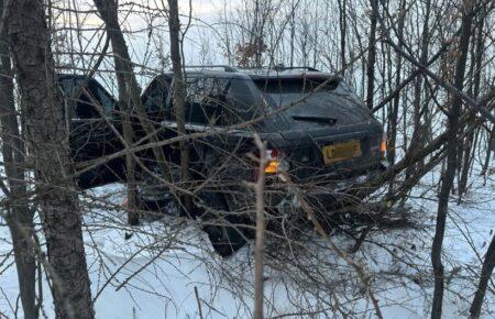 ДПСУ: На Буковині водій позашляховика травмував прикордонника під час спроби прориву кордону (ВІДЕО)