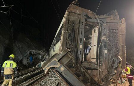 39 людей загинули в зіткненні двох швидкісних поїздів у Іспанії