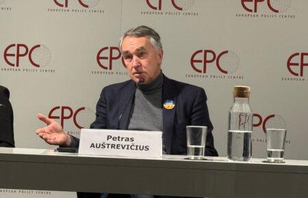 Закрите небо і далекобійні ракети — євродепутат Ауштрявічюс про необхідні гарантії безпеки для України
