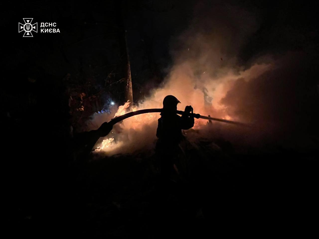 Половина багатоповерхівок Києва залишилася без опалення після російської атаки