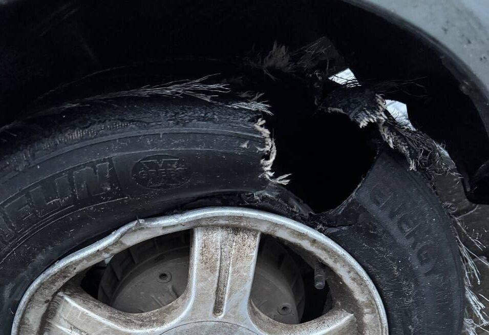 У Херсоні авто підірвалося на міні, постраждала родина з дітьми