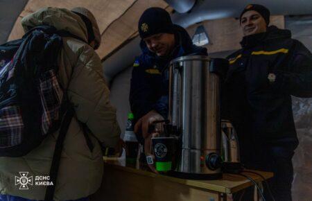 Сто багатоповерхівок  у Києві перебувають тиждень без опалення після російської атаки 9 січня