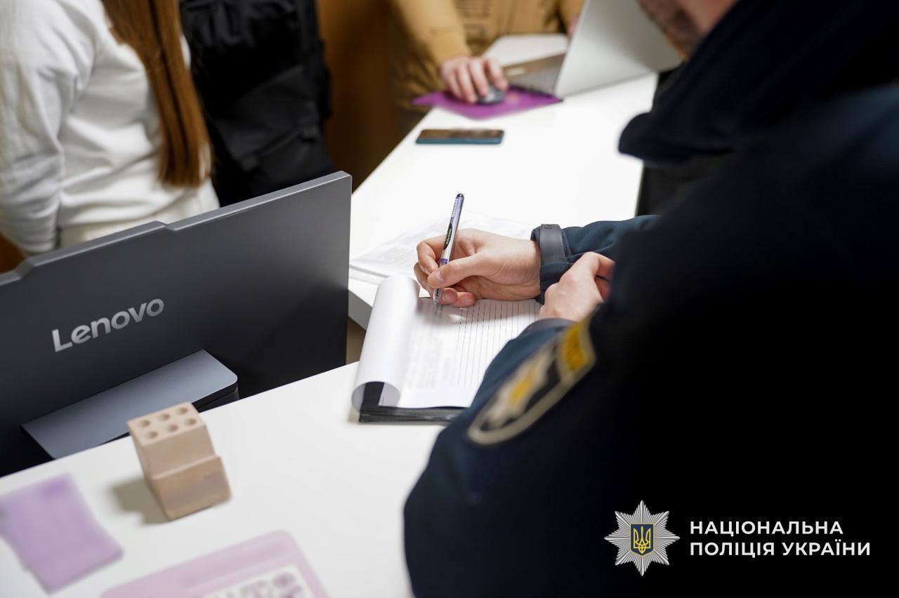 12-річна дівчинка померла після лікування у приватній стоматологічній клініці в Ужгороді