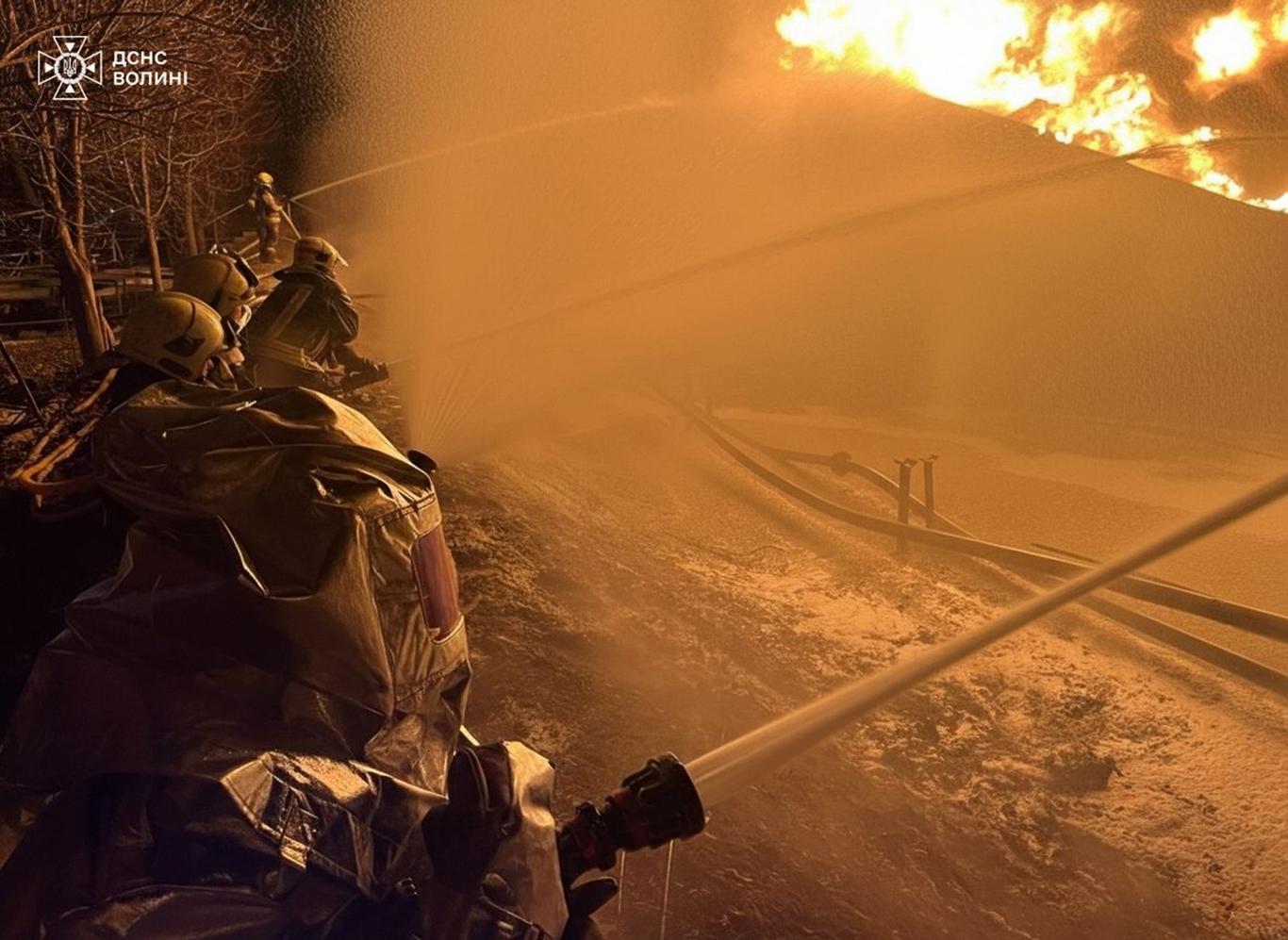 Росіяни в новорічну ніч атакували енергетичні об’єкти Волині й Одещини, знеструмлена значна кількість споживачів