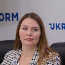 Олена Нечепуренко