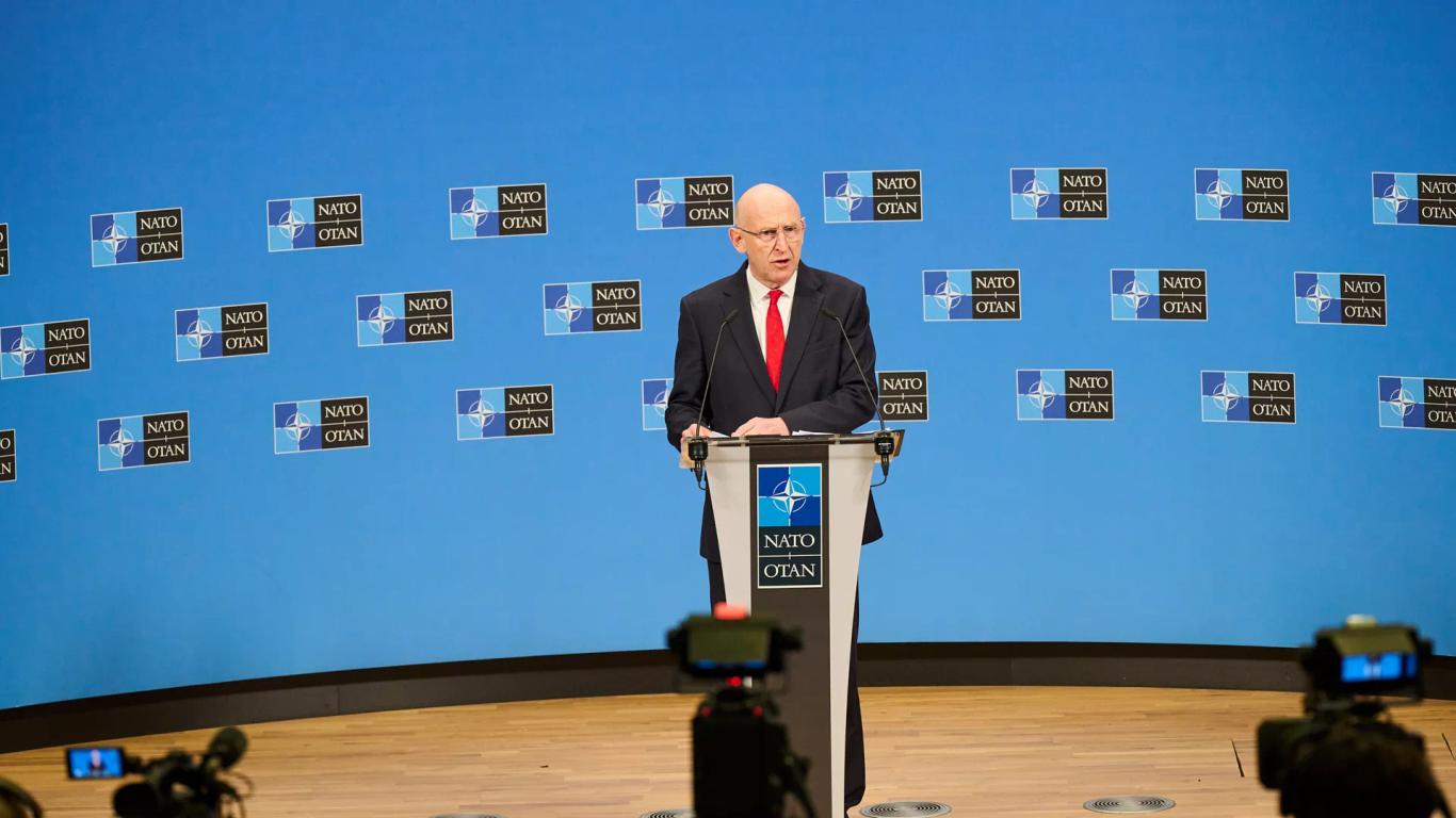 «Ми будемо боротися разом з вами»: Британія оголосила про додаткову допомогу Україні